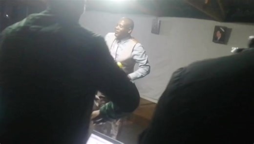 4am | Tapiwa Mandiyamba