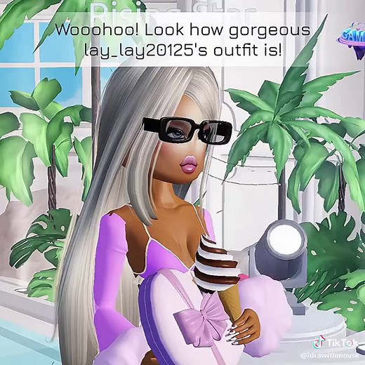 Cute Minion Costume Ideas for Dressing to Impress