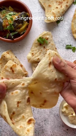 Soft and Flaky Roti Recipe for Delicious Curry Meals