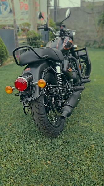 New Bullet 350 Black Gold Shorts video 2024 | New Bullet top model Mat Black Bullet status & looks