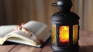 close up of credit cards in a wallet