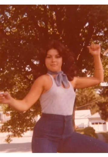 Exploring 70s Fashion Trends