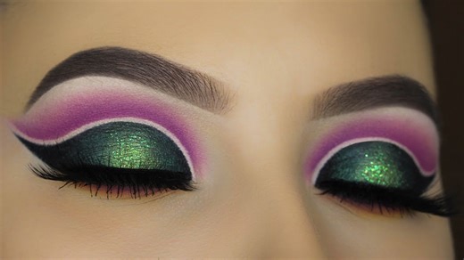 Dramatic double cut crease tutorial