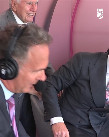 "Johnny Howard just wandered into the commentary box" 😆 Former Australian prime minister, big cricket fan and famously poor bowler John Howard broke into the Fox Cricket commentary booth while they were live on air! | FOX Sports Australia