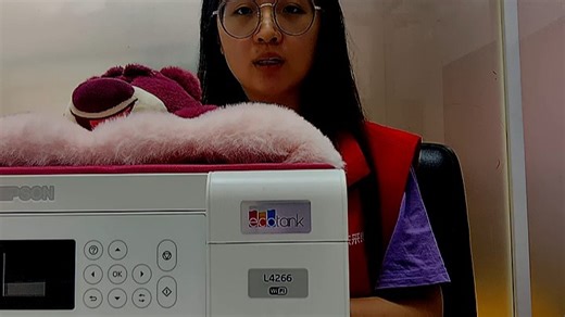 HP 61墨水套装让打印更轻松，持续供墨不卡顿，家庭办公、学生作业都能高效完成，稳定输出高清效果，省心又省钱。