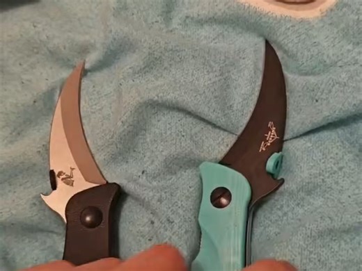 阳江艾默生反爪和鲁公的对比整体很满意价格确实便宜无点摇无框量把玩手感极其好