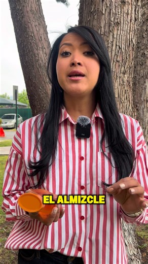 ¿List@ para brillar con un perfume que huele a lujo moderno? 💫 ✨ Amber D’Or de French Avenue combina frescura, dulzura y elegancia en cada nota. Con su fusión de bergamota, piña, melón y vainilla… ¡es imposible pasar desapercibid@! 🍍🌸 Un aroma atemporal, ideal para usar de día o de noche, con ese toque irresistible que todos notan 💛 🛒 Encuéntralo ahora en nuestra web y déjate envolver por su encanto #AmberDOr #FrenchAvenue #PerfumesUnisex #PerfumesArabes #PerfumesChilenos | Productos de Luj