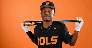 Tennessee baseball signee Arnold Abernathy passes on MLB Draft, will play for Vols