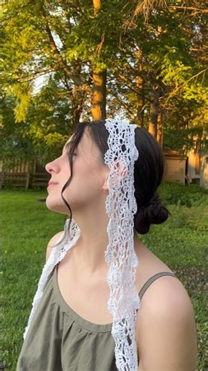 Crochet wedding veil coming uppppppppp! Can she finish it in time? Really good question.