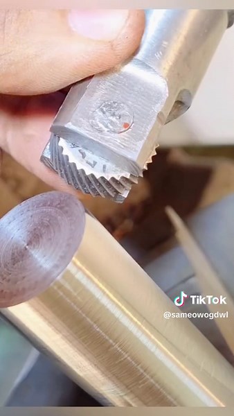 CNC Machining Techniques for Precision Engineering