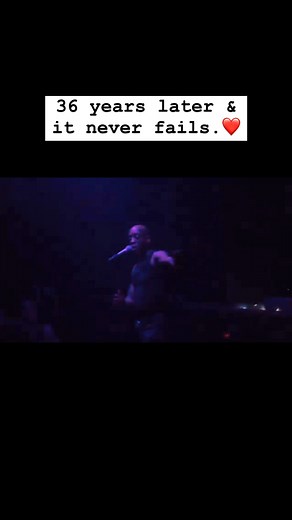 Robert Owens singing Tears live. Frankie Knuckles and Satoshi Tomiie, 1989. EPIC. Come join us this Saturday at Eagle London. Happy Hour 9-10pm. 🪩🙌🏽 #lgbt #gay #house #housemusic #london #vauxhall #party #dancing | Handsome House Party