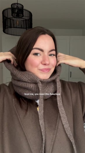 Stylish Balaclava Tutorial for Winter Fashion