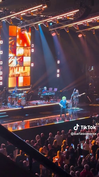 Simply Red Tour 2025: An Unforgettable Experience