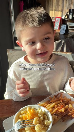 if they didn't look alike you wouldn't think my 1st was related to the other 2! 😭😂 #toddlerhumor #parentinghumor