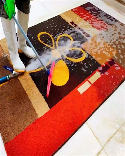 The terrible mud covered this carpet the transformation is amazing- Part2 #rug #carpet #satisfying #rugcleaning #carpetwashing #carpetcleaning #carpetpython | Awesome Carpet