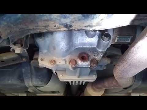 Jeep Patriot 4x4 2011 Gear Oil Change on Rear Drive Assembly (RDA)