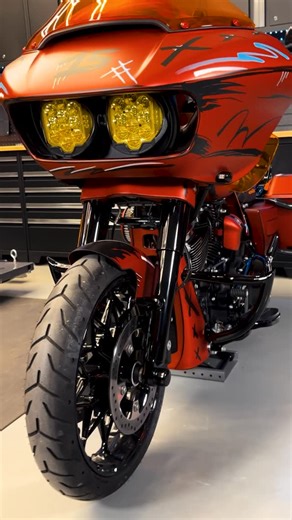 HOGWORKZ on Instagram: ""Don't wanna go to jail, but you just wanna be on parole?" 😂🤙 This is the CHOPPED Havoc Engine Guard! For those of you who need just a little Havoc on your bike, and stay protected in the event you end up going down. 🔥 #havoc #hogworkz #harleydavidson"