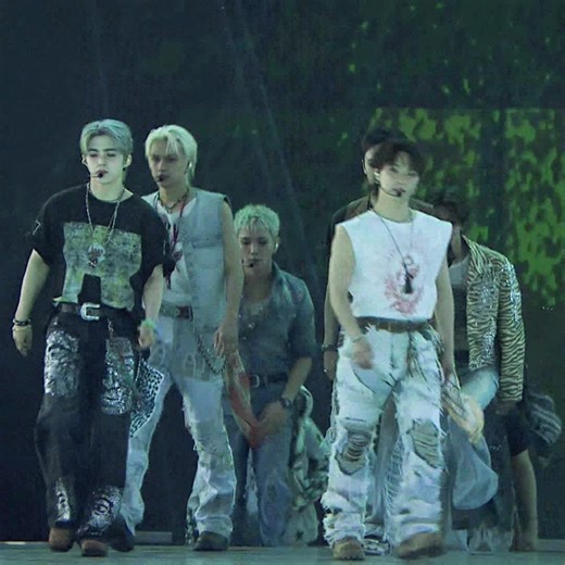 299K views · 48 reactions | SEVENTEEN WORLD TOUR [NEW_] IN U.S.  Get your tickets [NOW_] | Live Nation Kpop | Facebook