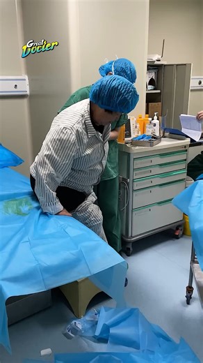 Step inside the operating room where precision, skill, and teamwork come together to perform life-changing surgeries. Every step is carefully planned and executed by a dedicated medical team to ensure the patient’s safety and well-being. It’s a place where medical science and human resilience meet. 🩺🔪 #OperatingRoom #SurgicalPrecision #BehindTheScenes #MedicalExcellence #SurgicalTeamwork #HealthcareProfessionals #InTheOR #PatientCare #SurgeryInProgress #MedicalInnovation | Great Doctor