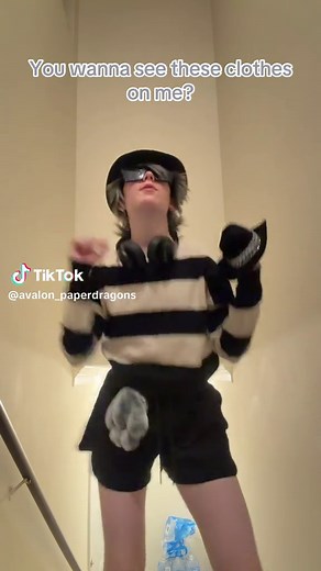 My lovely wife @🎀🎨𝕄𝕒𝕕𝕕𝕚🎨🎀 picked this outfit out for me after I lost a bet. Anyways she has a very good fashion choice (I promise I’m not being forced to say this) #chancethegambler #chancecosplay #chance #spadethebunny