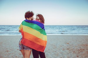 If You’re Wondering 'Am I Bisexual?,' Read This