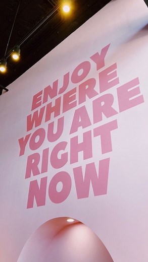 LAUREN | KANSAS CITY MASTER AESTHETICIAN on Instagram: "What is the CO2 LIFT PRO Mask? Let’s get into it - A Carboxy Therapy Treatment that improves the skin's elasticity without the invasive procedure with an innovative gel-mask treatment that is gentle enough to apply even on your eyelids and under eye. It Improves radiance immediately after application by conditioning skin with intense hydration and boosting moisture retention. This mask is the perfect first step before any big event, or as a