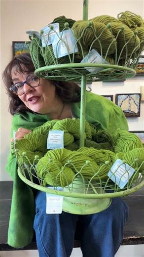 Deanne Fitzpatrick Rug Hooking Studio 17% OFF EVERYTHING SALE. Happy Saint Paddy's day! #rughooking