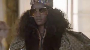 1K reactions · 130 shares | Défilant dans sept pièces de la Galerie Palatine, au sein du palais Pitti, la collection Cruise 2018 d'Alessandro Michele s'inspire de la Renaissance. Parmi les 115 tenues présentées : des robes ornées de perles et de cristaux, des sacs et pièces de prêt-à-porter Guccy, Guccify et Guccification – les nouvelles appellations de la Maison –, et des accessoires aux formes rétro agrémentés du double G signature. | Gucci | Facebook