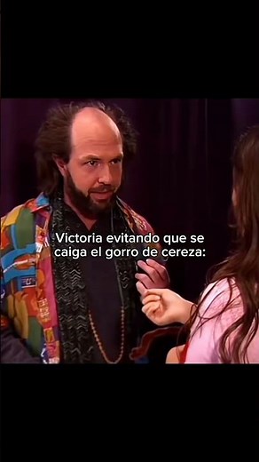 Errores de Victorious que quedaron en los episodios 🤯📺 │ ByCrisZ Cine #shorts