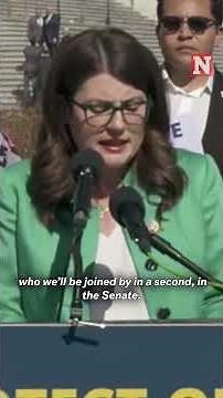 Democrats Introduce Bill To Protect Probationary Workers After DOGE Firings