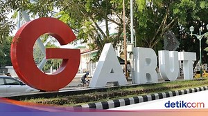 Soekarno dan Asal-usul Garut Dijuluki Kota Intan