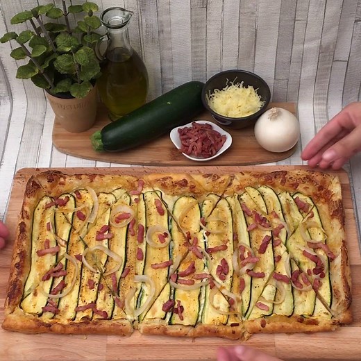 Zucchini-Flammkuchen! Perfekt für den Sommer :) | Chefclub DE