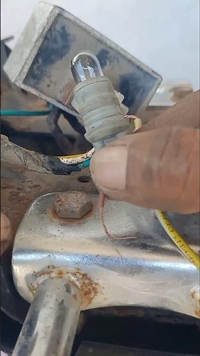 Hero HF deluxe headlight problem//bike headlight not working#light #bike