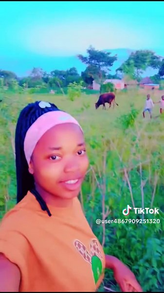 young tecky (@young.tecky)’s videos with original sound - Tawahs Logo Mats