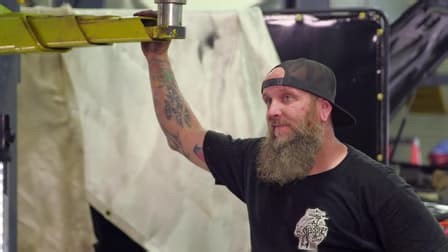 Texas Metal S04:E01 - Tale of Two Fords