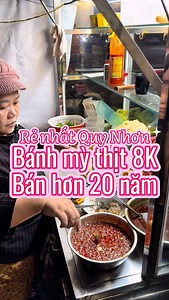 Bánh mỳ Quy Nhơn nay chổ nào cũng 15-20K hết, còn mỗi duy nhất bánh mỳ chổ này, bánh mỳ bà Liên là còn bán giá 8-10K. Tủ bánh mỳ này chắc bán không biết cho bao nhiêu anh chị em thế hệ 8x, 9x rồi. Lâu rồi mình mới ghé lại đây mua, hỏi cô sao nay vẫn còn bán rẻ dữ vậy, cô nói ráng bán rẻ cho tụi học sinh sinh viên với mấy người lao động ăn. Tội chớ, tủ bánh mỳ ngay trung tâm số 90 đường Nguyễn Thái Học. Mấy bạn nào thích ăn bánh mỳ ngon re thì ghé đây nha, bán cả ngày luôn, 5h sáng đã bán rồi 😋�