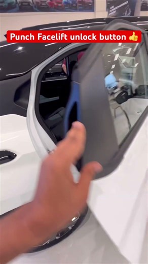 Tata punch Facelift Model Lock / Unlock Button available🤩👌✅👍 || aarav vlogs #automobile #shorts