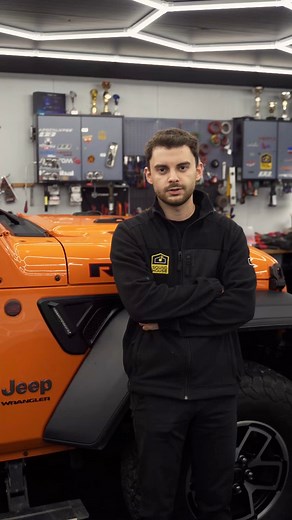 Skoda Superb a primit un upgrade discret: subwooferul activ Audison APBX 10 AS2, compact, puternic si montat astfel incat ocupa minim spatiu in portbagaj si ramane practic invizibil. Sunet mai plin, fara sa pierzi spatiu. #soundhouseromania #audison #skodasuperb #caraudio | SoundHouse.ro