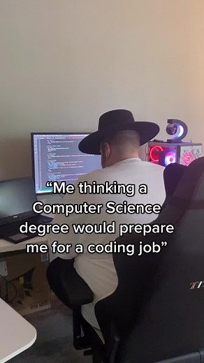 Challenges of Pursuing a Computer Science Degree