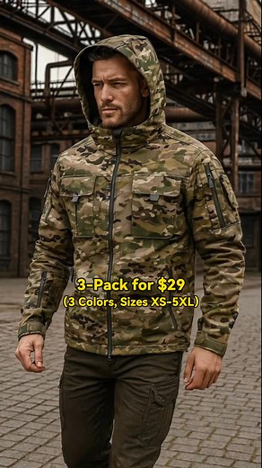 This waterproof fleece-lined hooded jacket is built for men who work and play outdoors—warm, durable, and ready for any weather. | Modevelia