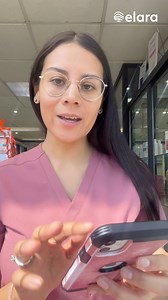 Usar Elara es rápido, fácil y sobre todo, seguro. Aquí nuestra Dra. te explica como tienes que hacer para realizar tu consulta 👆 👩‍⚕️Y lo mejor, en 24-48hs obtienes tu diagnóstico y plan de tratamiento. ¿Alguna vez una consulta con un dermatólogo ha sido así de fácil y rápido? 🤳Ponte en línea con tu piel ahora mismo en el link de nuestra Bio | Elara