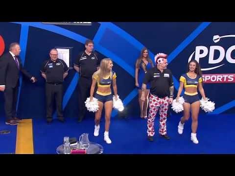 Peter Wright best Darts Walk On :-)