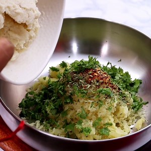 1.9M views · 5.5K reactions | easy breakfast recipe | Madhuris Kitchen recipes | Facebook