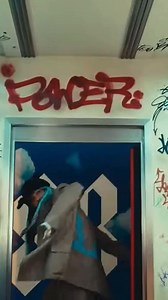 GD真的回來了！Kpop王者 @xxxibgdrgn 時隔7年推出新單曲〈Power〉用這幾年對音樂力量、輿論權力的體悟為創作靈感，並在昨晚12點以突擊直播形式搶先播放給線上等待多年的粉絲們 ，果然還是熟悉的G-Dragon風格，一聽就洗腦！ 追蹤 @harpersbazaar_tw 看更多名人娛樂 #gdragon #gd #權志龍 #권지용 #BAZAARCelebrity | 哈潑時尚 Harper's Bazaar Taiwan