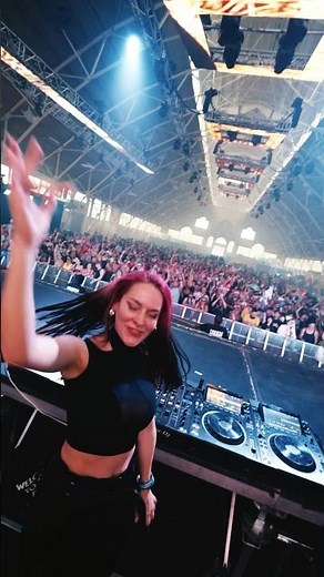 Amazing vibe at ESCAPADE Festival Ottawa 🫶🏼🇨🇦 #electronicmusic #melodictechno #progressivehouse