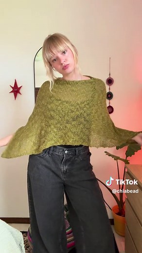 How to Make a Stylish Poncho by Sewing Two Rectangles