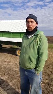 1K views | Farmer John Arbuckle always making sure the pigs are properly fed and raised! (Via. 'Singing Prairie Farms) | ButcherBox | Facebook