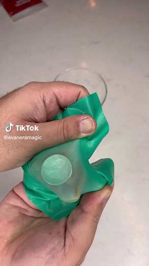 Mesmerizing Coin Trick Revealed 🪙