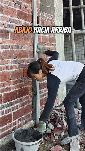 She'll show you how to make a master guide 🚧👷🏻 #architecture #engineering