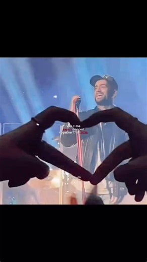 ☆˖Ava˖☆ on Instagram: "Me and who?🥹 . . . . #zaynholic #zaynmalik #zayn #viral #onedirection #laugh #smile #viral #trend #trending #fyp #fypppppppppppppp #fypppppppppppppppppppppppppppppppppppppppppppppppppppppppppppppppppppppp #onedirection #instagood #instadailyv #firstlove #foryoupage #zayn #viral #fyp #louistomlinson #birthday #zaynhere #tharapy #zayn #zaynconcert"